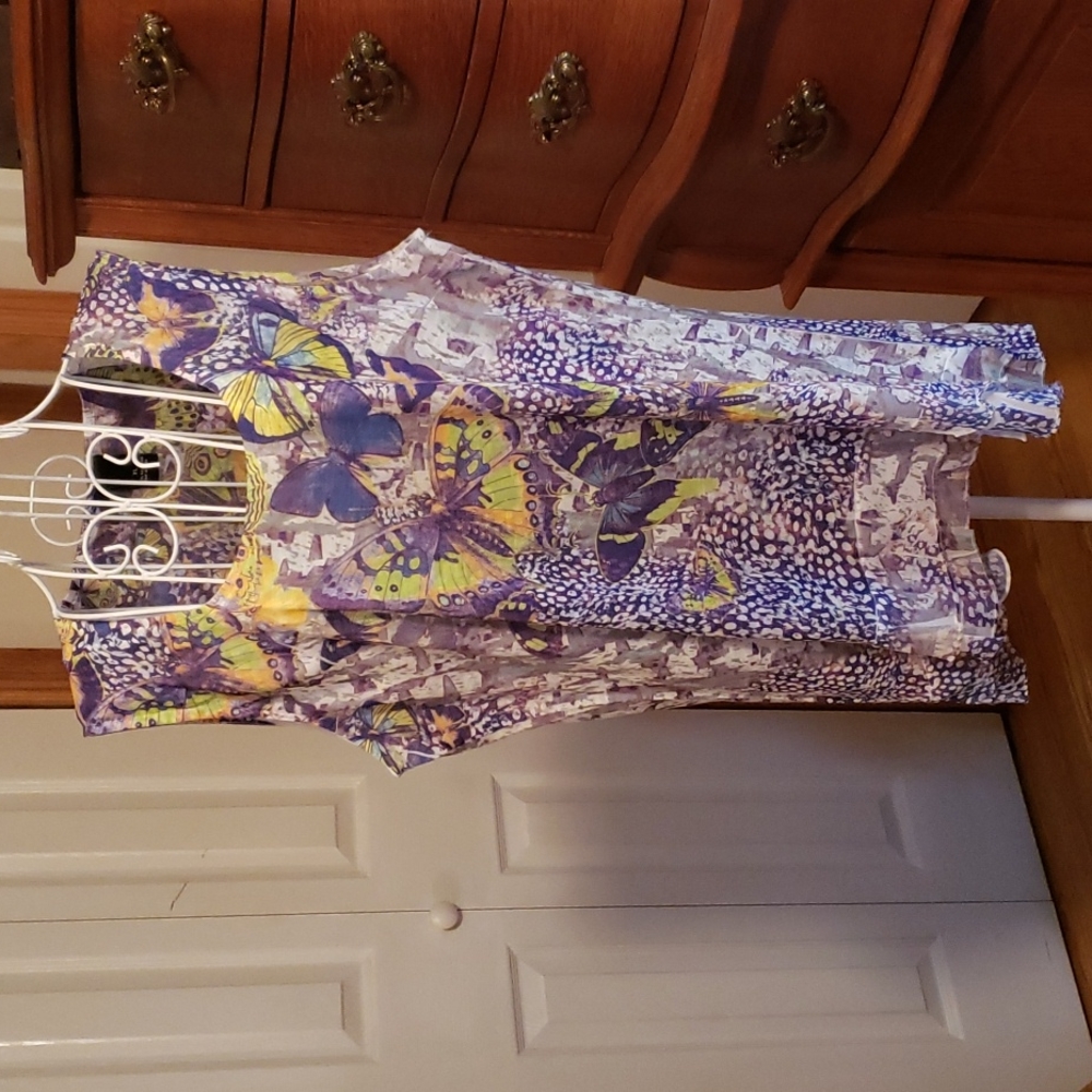 Butterfly Sleeveless Blouse